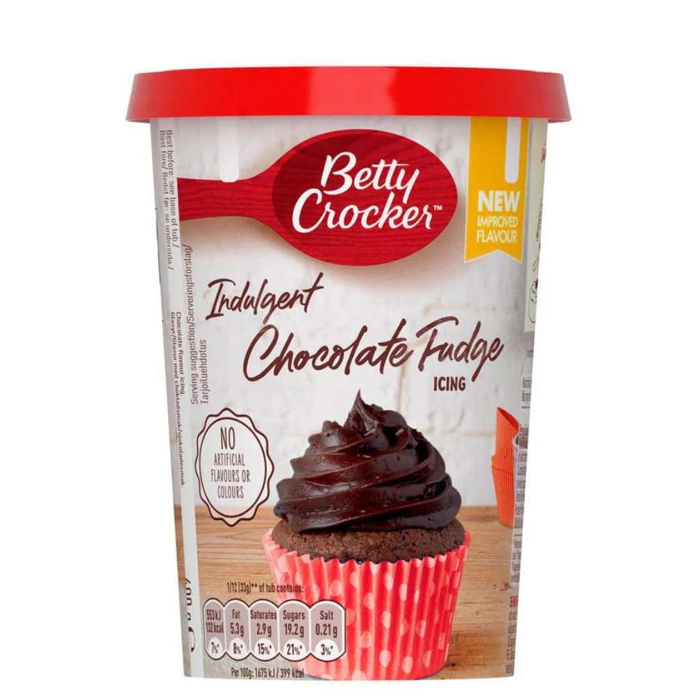 Betty Crocker Chocolate Fudge Icing, cremoso frosting al cioccolato fondente da 400g
