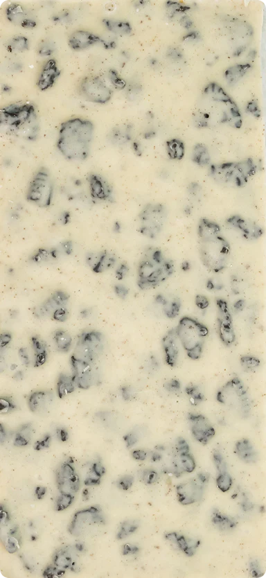 ChocoLetter Cookies & Cream, tavoletta di cioccolato bianco artigianale con pezzi di biscotto da 100g - Image 4