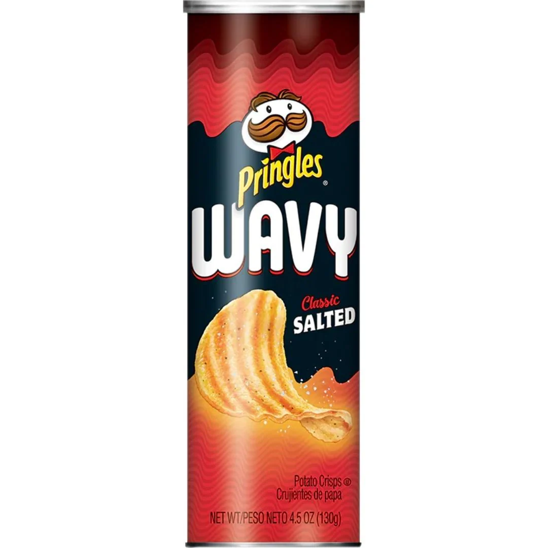 Pringles Wavy Classic Salted, patatine al gusto classico salato da 137g